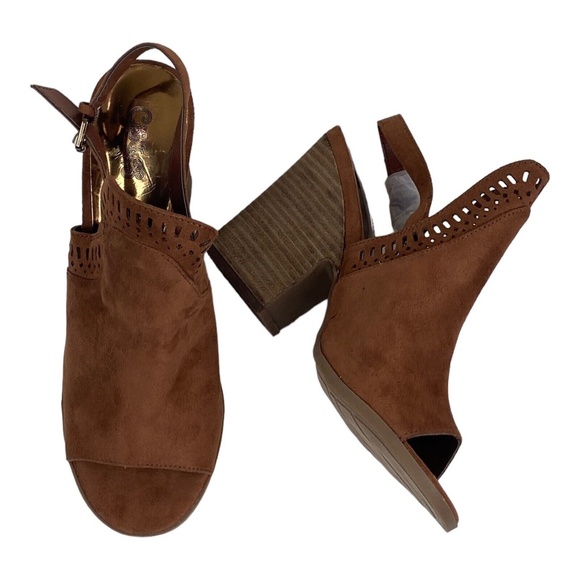 Carlos Santana Size 10 Trinity Sandals Block Heel Ankle Strap Shoes - Picture 5 of 7